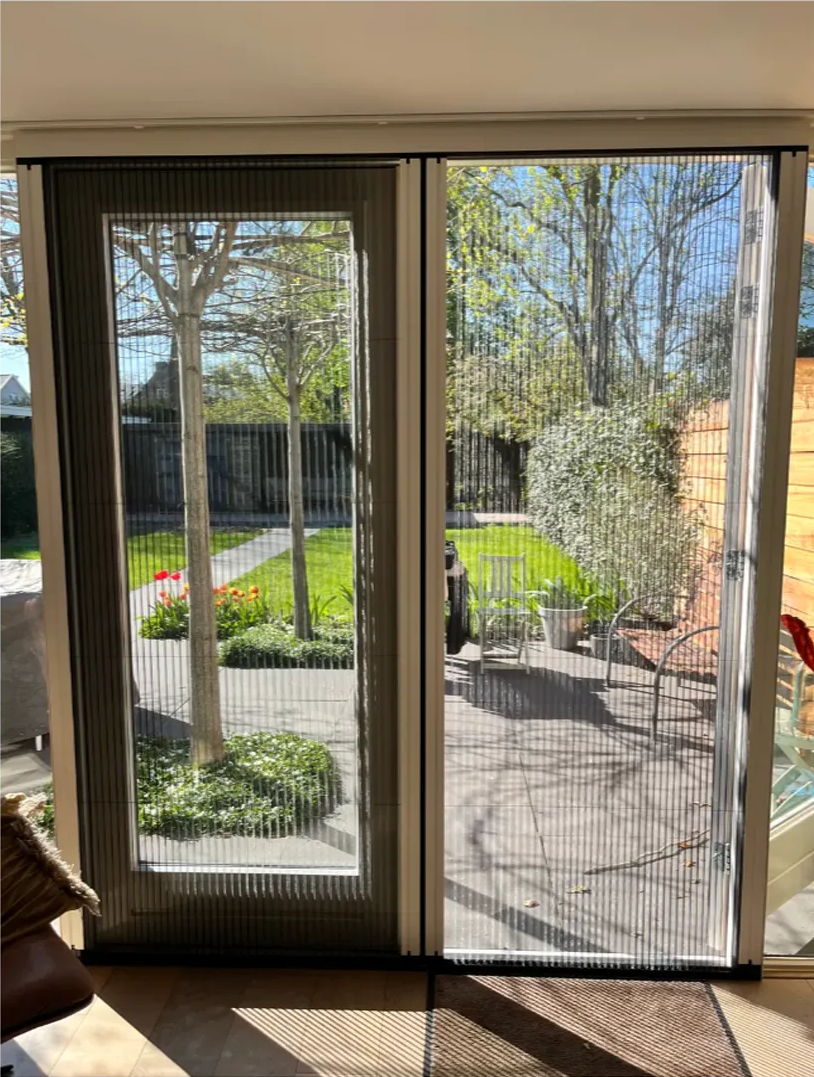 Hordeur-voor-openslaande-deuren-5